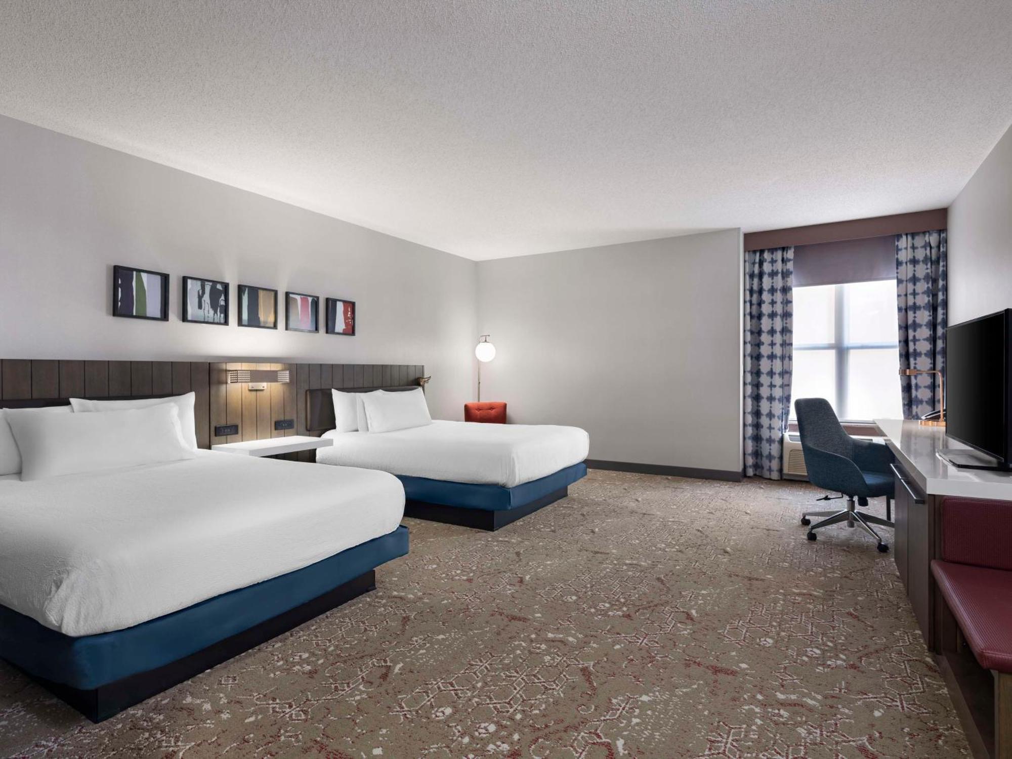 Hilton Garden 3*